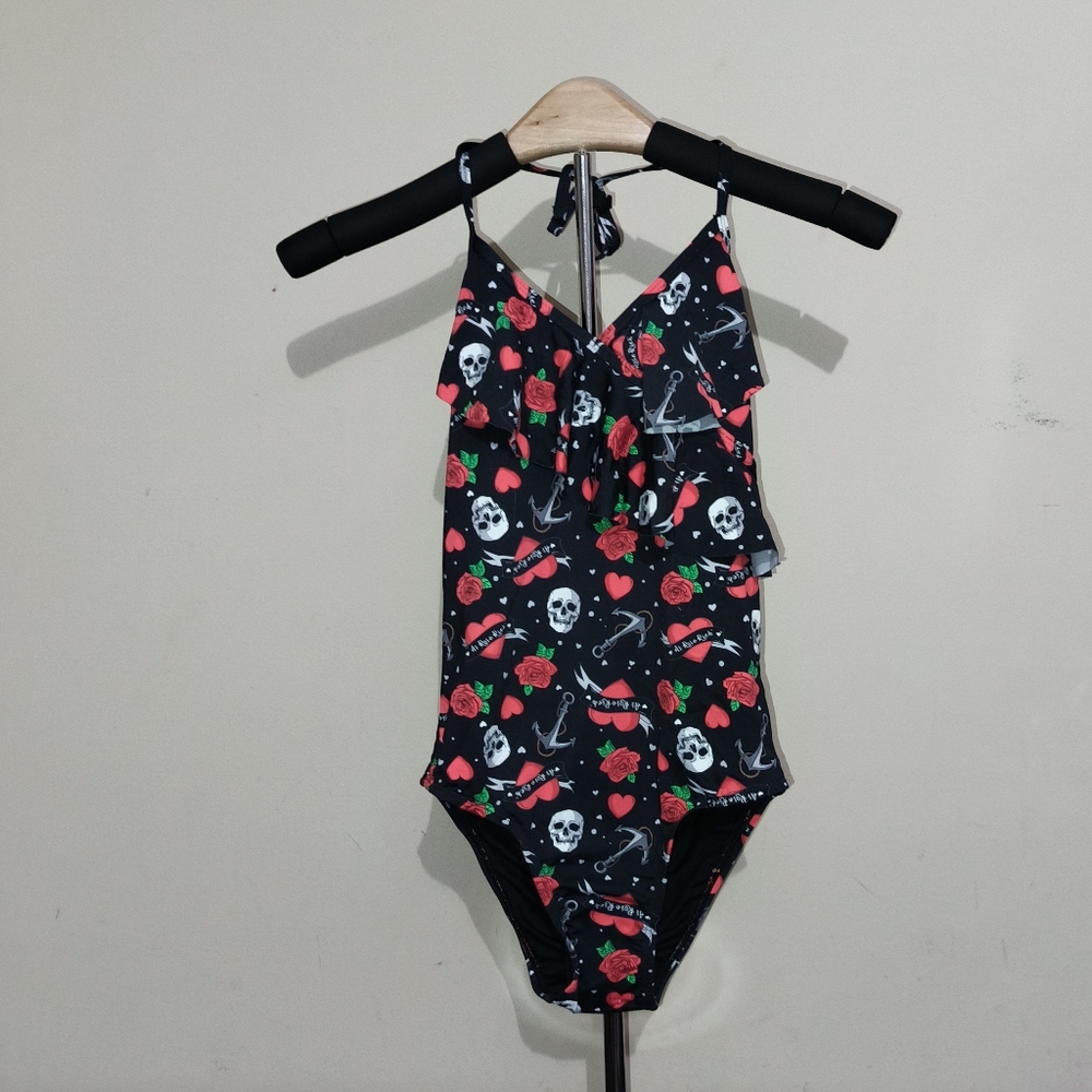 Girls Skull and Roses One Piece Swimsuit Size 7/8